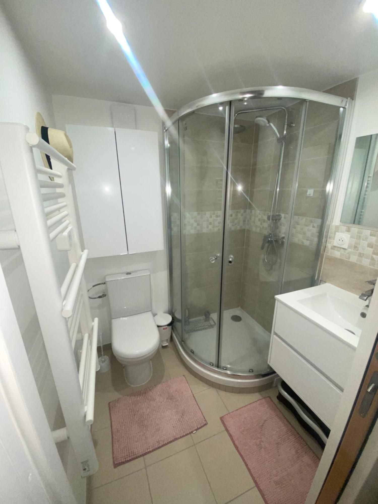 Paris Orly Aeroport Suite Ати-Мон Екстериор снимка