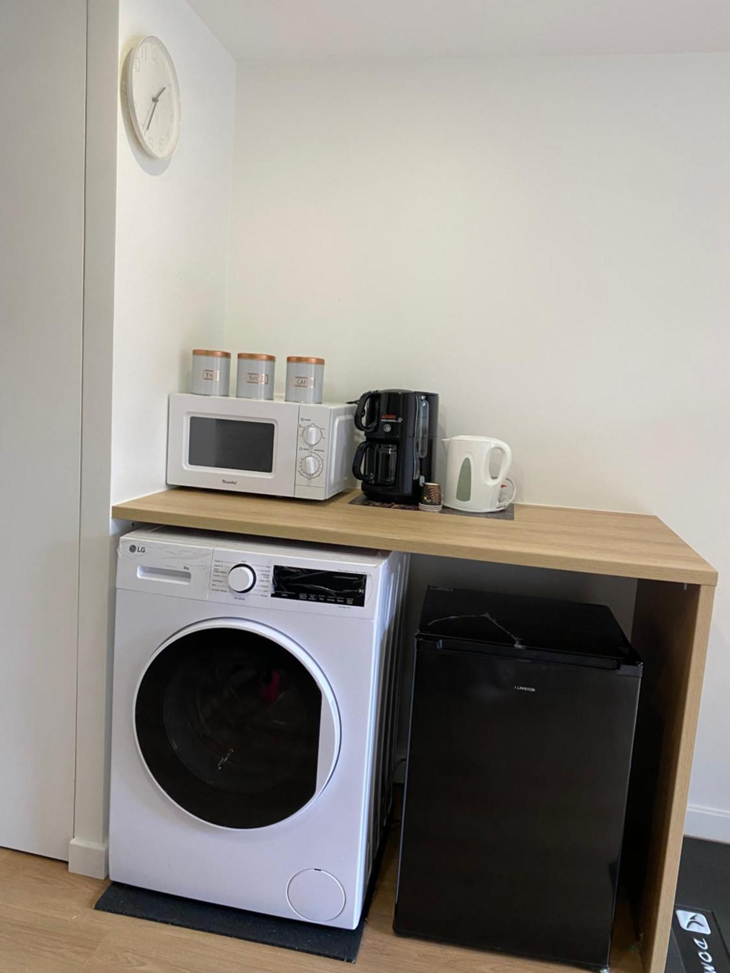 Paris Orly Aeroport Suite Ати-Мон Екстериор снимка